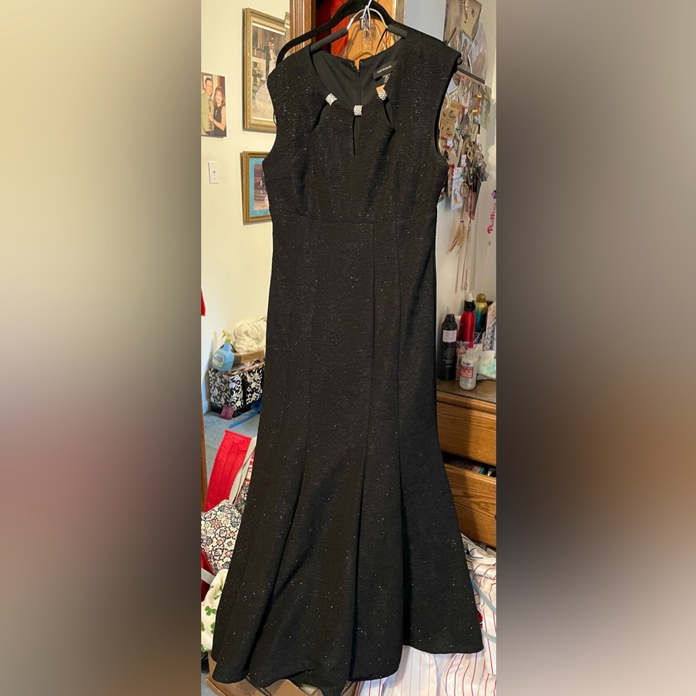 R&M Richards size 14, black gorgeous gown, size 14 worn once